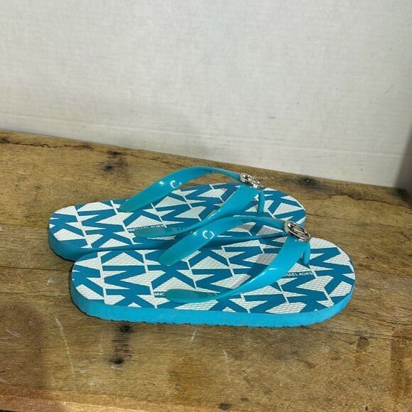 Michael Kors Womens Blue & White MK Logo Allover Print Flat Flip Flop Size 4/5 - Picture 5 of 7